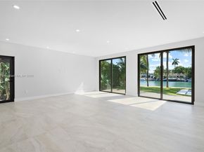 550 S Shore Dr, Miami Beach FL 33141