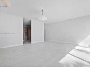 550 S Shore Dr, Miami Beach FL 33141