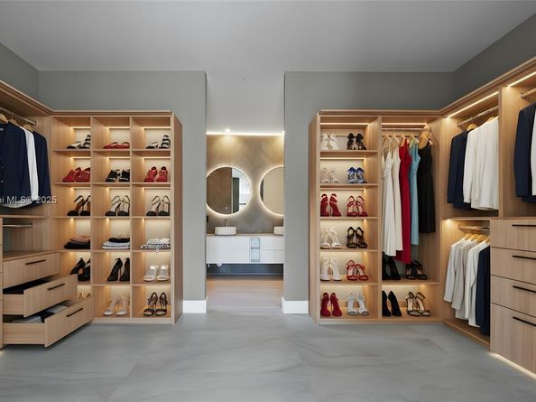 550 S Shore Dr, Miami Beach FL 33141