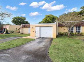 7332 Bay Hill Dr, Hialeah FL 33015