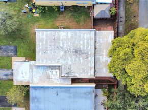 7332 Bay Hill Dr, Hialeah FL 33015