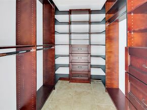 7332 Bay Hill Dr, Hialeah FL 33015