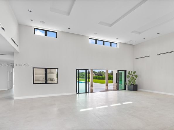 17301 SW 52nd Ct, Southwest Ranches FL 33331