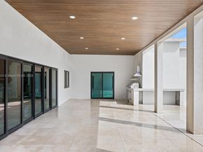 17301 SW 52nd Ct, Southwest Ranches FL 33331