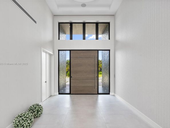 17301 SW 52nd Ct, Southwest Ranches FL 33331