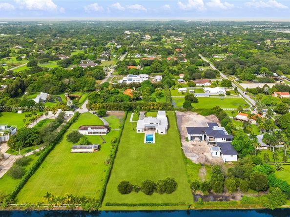 17301 SW 52nd Ct, Southwest Ranches FL 33331