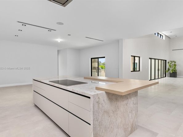 17301 SW 52nd Ct, Southwest Ranches FL 33331