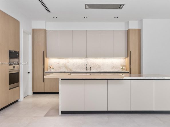 17301 SW 52nd Ct, Southwest Ranches FL 33331