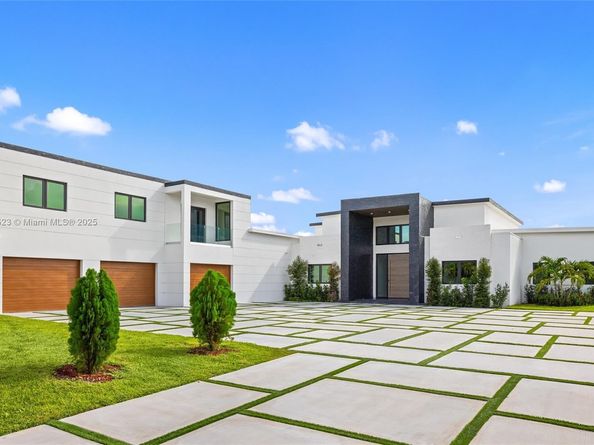 17301 SW 52nd Ct, Southwest Ranches FL 33331