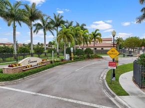 572 SE 34th Ter, Homestead FL 33033