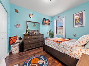 572 SE 34th Ter, Homestead FL 33033