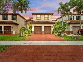 572 SE 34th Ter