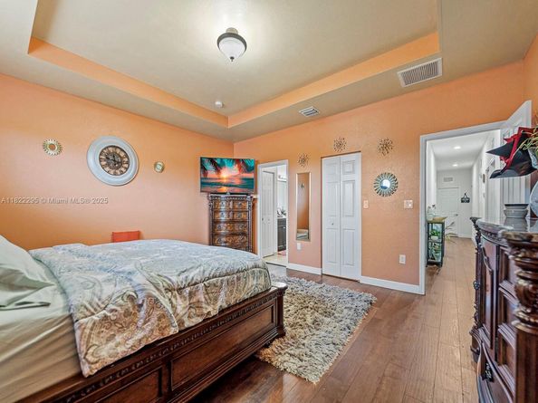 572 SE 34th Ter, Homestead FL 33033