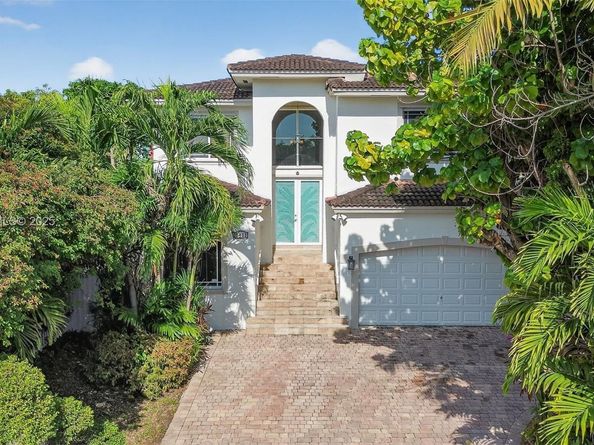 2913 SW 13th St, Miami FL 33145