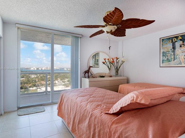 5900 Collins Ave 2105, Miami Beach FL 33140