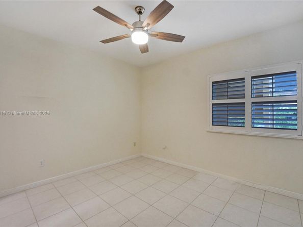 7739 Southampton Terr 415, Tamarac FL 33321