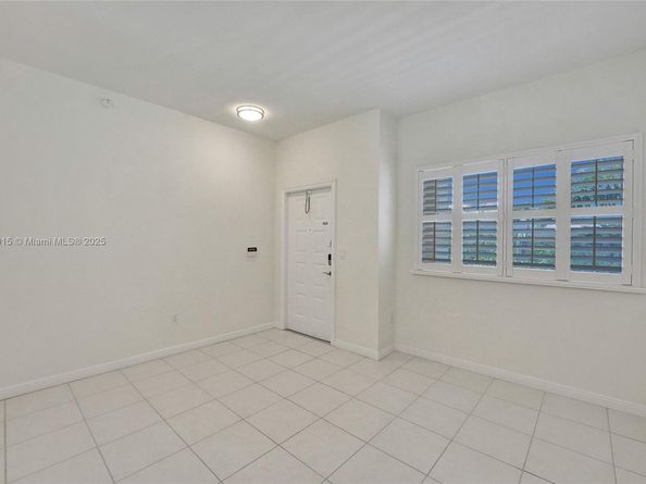 7739 Southampton Terr 415, Tamarac FL 33321
