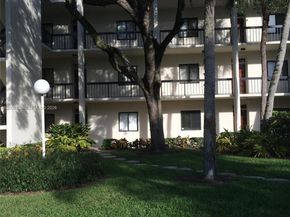 2500 Presidential Way 101, West Palm Beach FL 33401