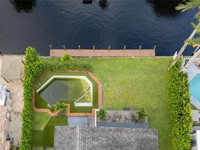 2537 Marathon Ln, Fort Lauderdale FL 33312