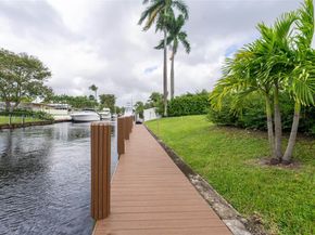 2537 Marathon Ln, Fort Lauderdale FL 33312