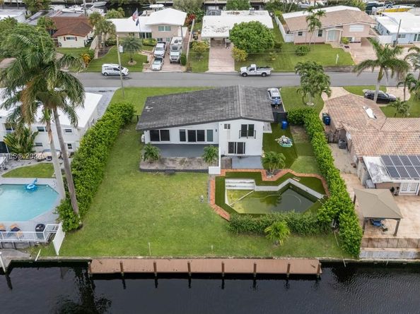 2537 Marathon Ln, Fort Lauderdale FL 33312