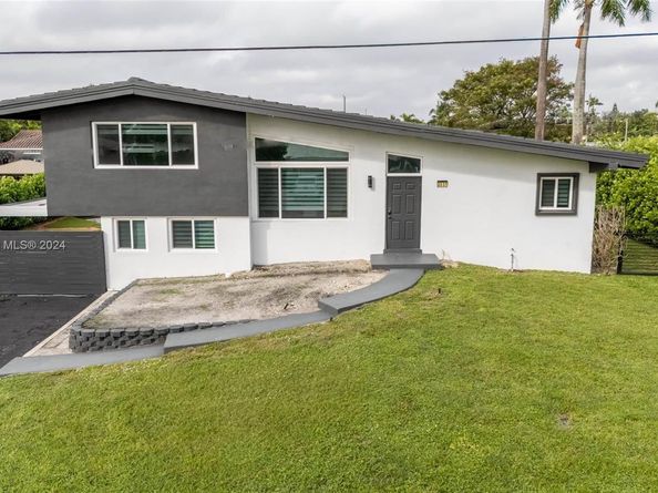 2537 Marathon Ln, Fort Lauderdale FL 33312