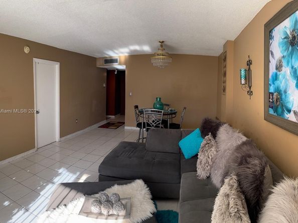 15600 NW 7th Ave 515, Miami FL 33169