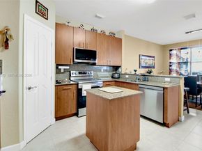11531 NW 79th Ln, Doral FL 33178