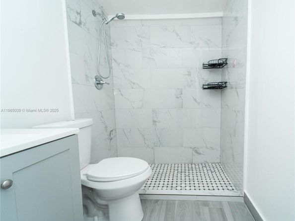 5725 NW 24th Ave, Miami FL 33142
