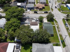 5725 NW 24th Ave, Miami FL 33142
