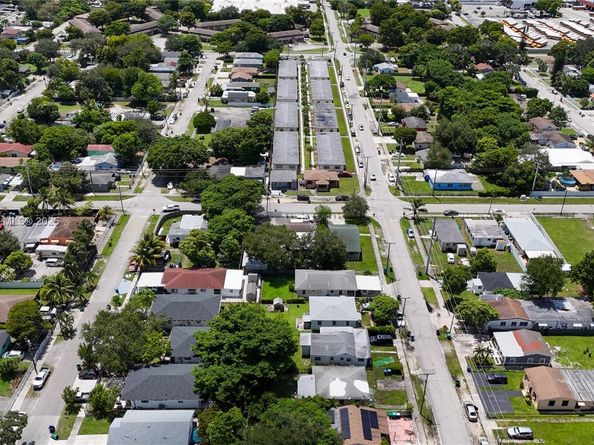 5725 NW 24th Ave, Miami FL 33142