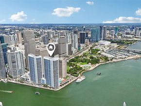335 S Biscayne Blvd 2810, Miami FL 33131