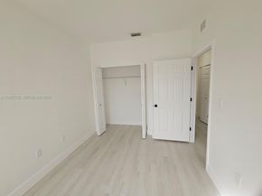 10919 SW 182nd Ln, Miami FL 33157