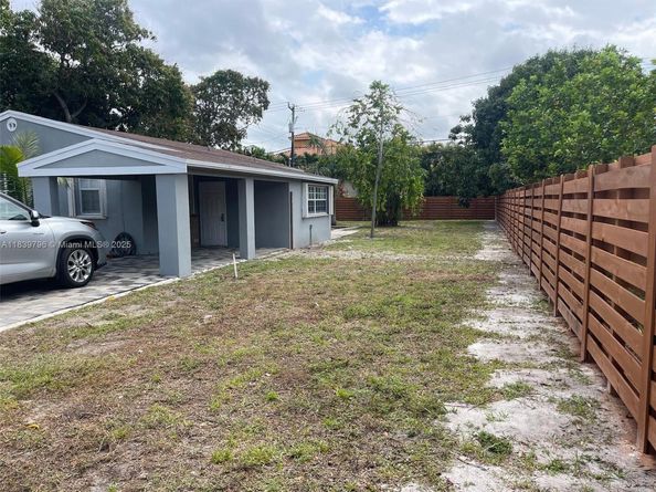 412 SW 16th Ct, Fort Lauderdale FL 33315