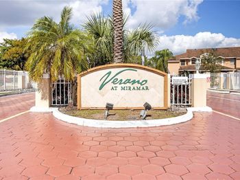 2288 SW 81st Ave