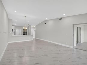 8127 Songbird Ter, Boca Raton FL 33496