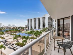 3640 Yacht Club Dr 607, Aventura FL 33180