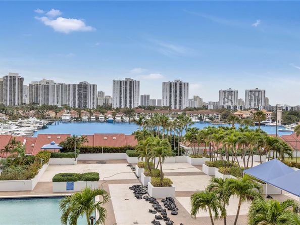 3640 Yacht Club Dr 607, Aventura FL 33180