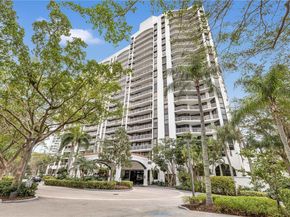 3640 Yacht Club Dr 607, Aventura FL 33180