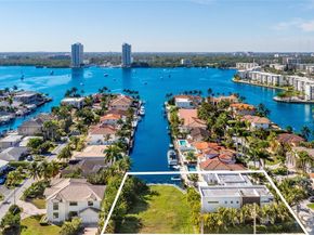 3462 NE 171st St, North Miami Beach FL 33160