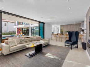 3462 NE 171st St, North Miami Beach FL 33160