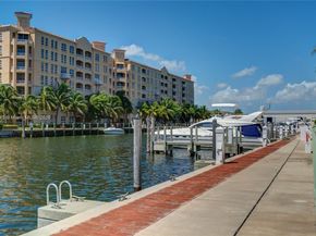 2950 NE 188th St 443, Aventura FL 33180