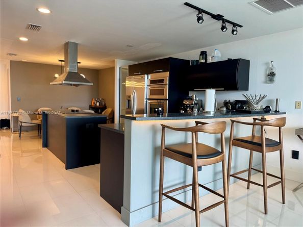 2950 NE 188th St 443, Aventura FL 33180