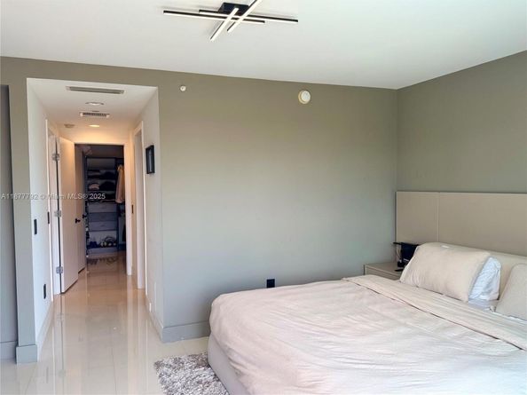 2950 NE 188th St 443, Aventura FL 33180