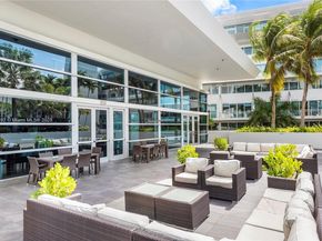 2950 NE 188th St 443, Aventura FL 33180