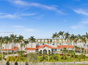 6116 Kings Gate Cir, Delray Beach FL 33484