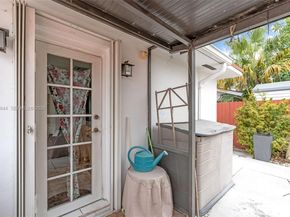 1232 SW 132nd Ct, Miami FL 33184