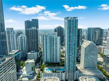 951 Brickell Ave