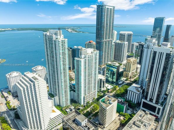 951 Brickell Ave 3601, Miami FL 33131