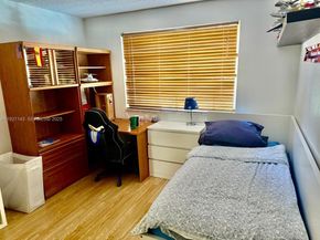 11150 SW 161st Pl, Miami FL 33196